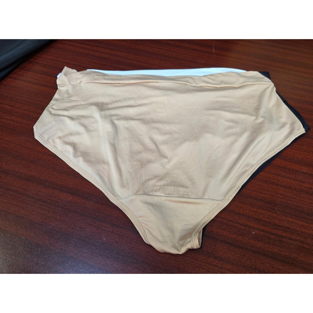 Vanity Fair Radiant Collection Silky Stretch 3 Pack Briefs V-Front Size 12 5XL - Picture 8 of 8